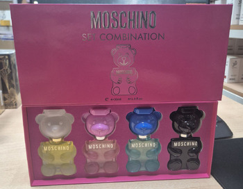 НАБОР MOSCHINO SET COMBINATION 4X30 ml